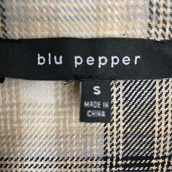 Blu Pepper Cream & Black Plaid Shacket CabinCore Fall Boho Flannel Comfy Size S - Picture 3 of 11